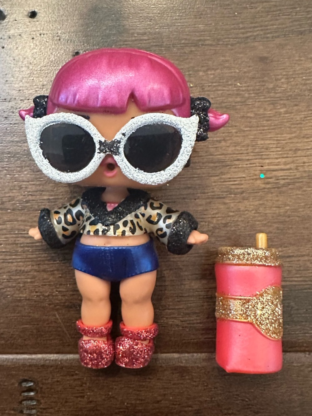 EUC L.O.L. Surprise! Doll with Pink Hair, White Glitter Sunglasses, Blue Shorts